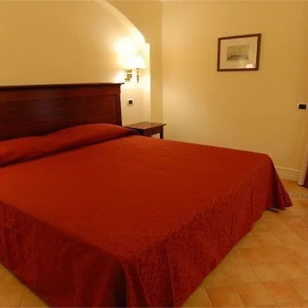 Hotel Villa Demetra 4*
