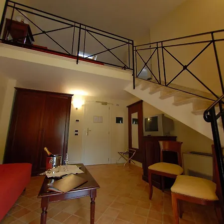 Hotel Villa Demetra 4*